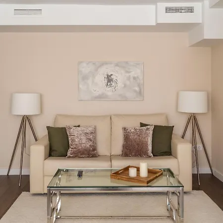 Md Galan Street * Валенсия