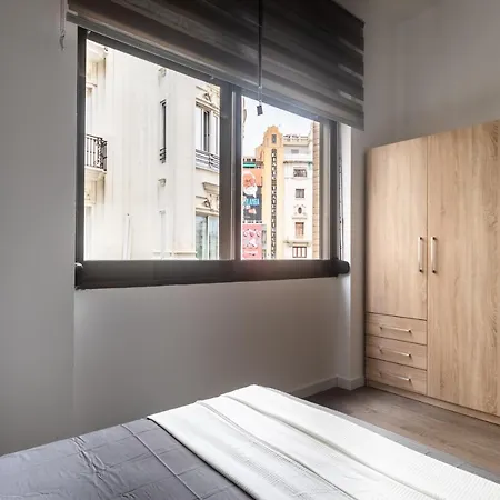 Exclusivos Lofts En Plaza Del Ayuntamiento *