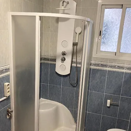 Apartamento A 100 Metros De La Playa Malvarrosa Валенсия