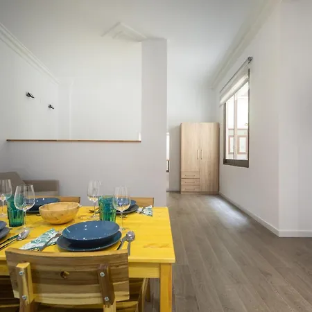 Exclusivos Lofts En Plaza Del Ayuntamiento