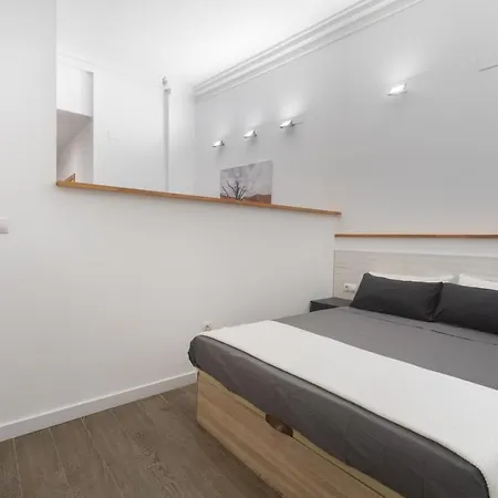 Exclusivos Lofts En Plaza Del Ayuntamiento *