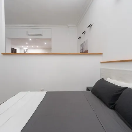 Апартаменты Exclusivos Lofts En Plaza Del Ayuntamiento *