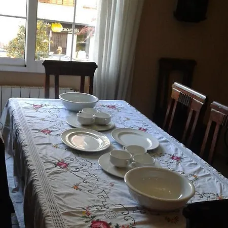 בית הארחה Room In Guest Room - Quiet Single Room In Valencia, With Large Terrace For Pets