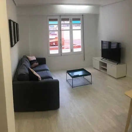 Mossen Flat Patraix * Valencia