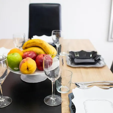 Florit Flats - The Malvarrosa & Free Parking Apartament *