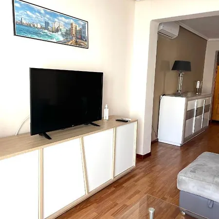 Playa El Cabanyal Валенсия