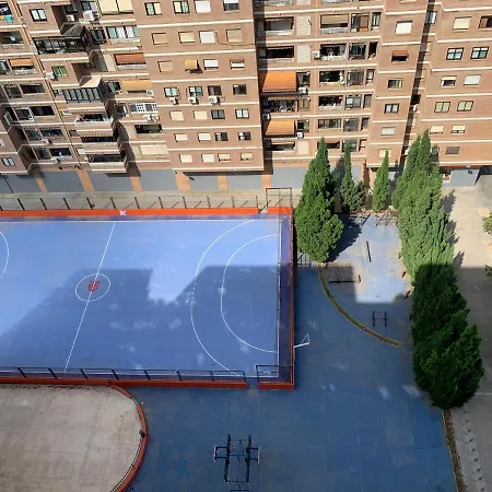 Habitación Con Cama Individual, Piso Compartido En Avenida Blasco Ibáñez Valenza