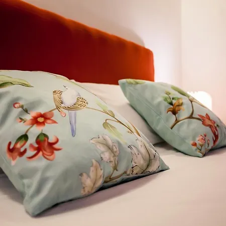 Lovely Duplex In Old Town