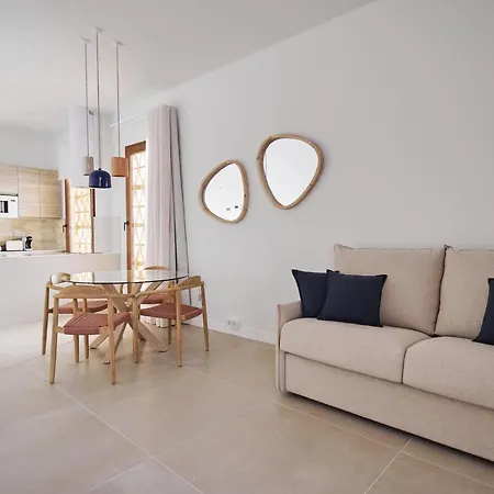 Slow Apartment *