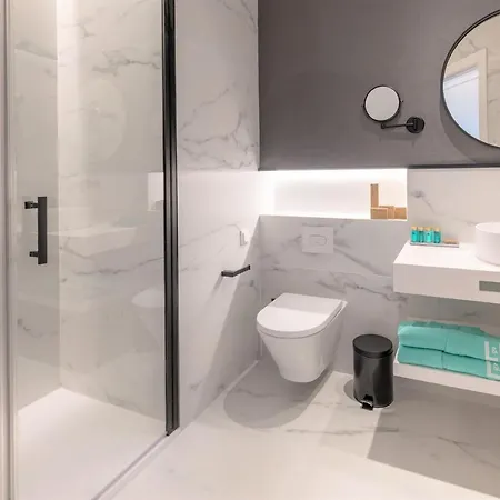 L&h Gran Via Hotel 4*