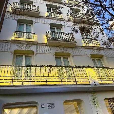 Hotel Blanq Carmen Valence