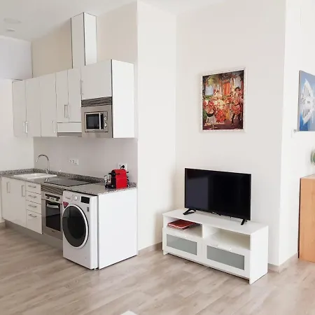 Spacious In Cabanyal * Valencia