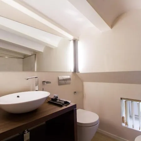 Apartment Luxury Alma Apartments *