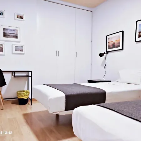 Con Encanto Junto Al Mercado