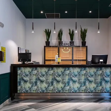 Hotell Petit Palace Plaza De La Reina Valencia