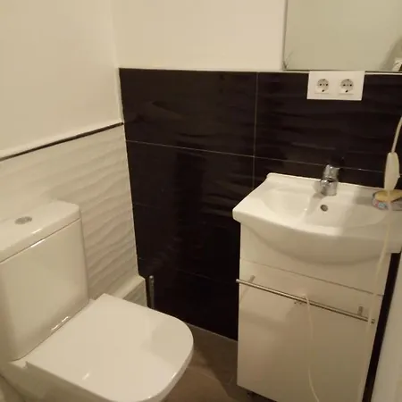 Alquilo Individual Con Aseo Privado Solo Chicas, Only Girls Accommodatie bij particulieren *