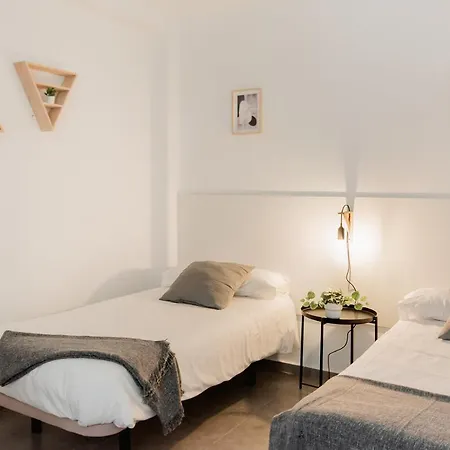 Fv Flats - Mestalla 7 * فالنسيا