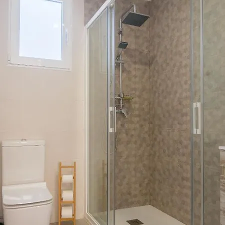 Modern Penthouse With Private Terrace *