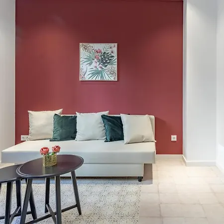 Modern Close To Centre Hotel apartamentowy 4*