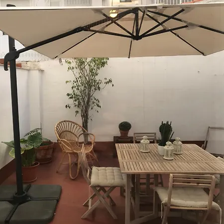 2 Terraza Free Wifi Appartamento Valenza
