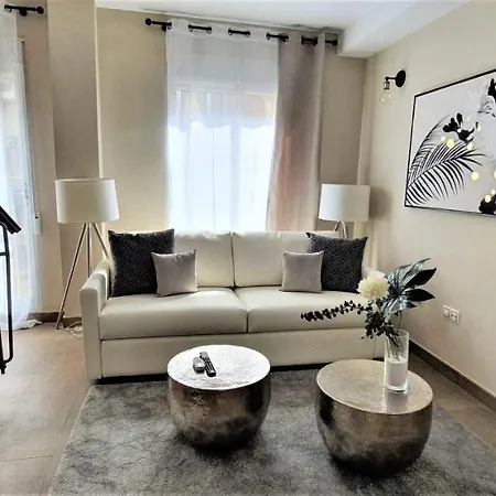 דירה Balmes Street *