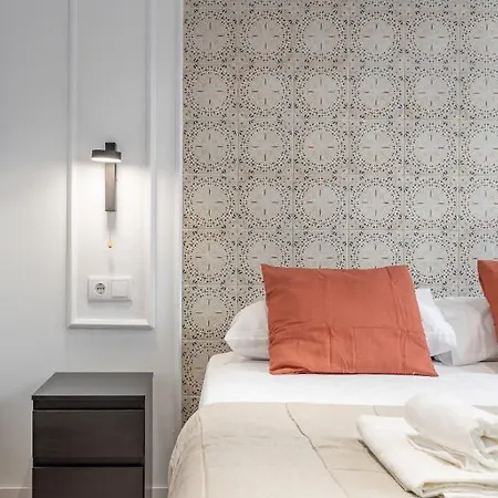 Modern Close To Centre Valencie