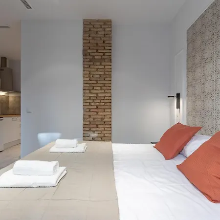 Modern Close To Centre Hotel apartamentowy Walencja