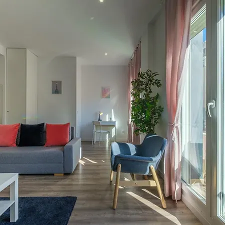 Lägenhet Modern, Stylish & Comfortable *