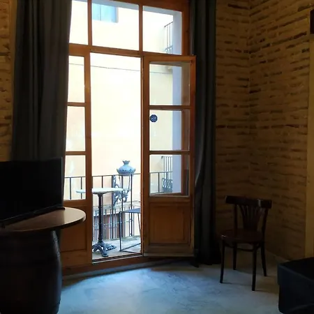 Apartamento Con Encanto En Pleno Casco Antiguo Ron *