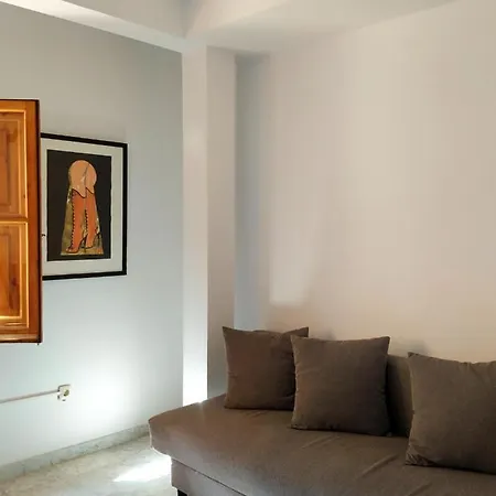 Con Encanto En Pleno Casco Antiguo Ron Valenciayole Валенсия