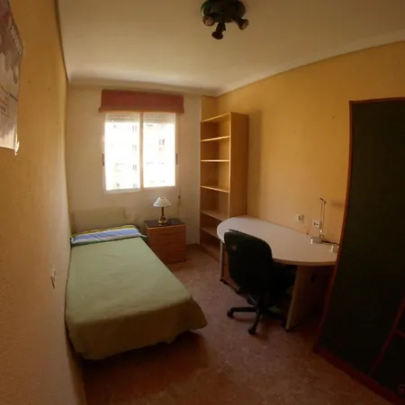 Flat Only For Family Near Beach, Center Everything アパート *