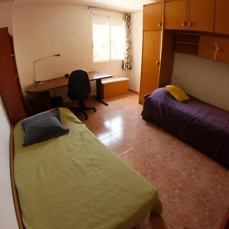 アパート Flat Only For Family Near Beach, Center Everything
