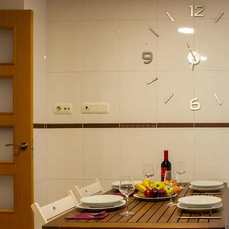 Medinaceli Airco, Wifi And Free Parking Apartamento Valência