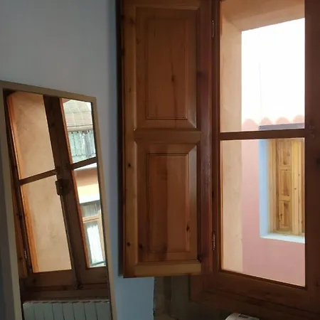 Con Encanto En Pleno Casco Antiguo Ron Apartamento *