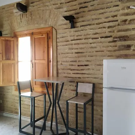 Con Encanto En Pleno Casco Antiguo Ron Valenciayole *