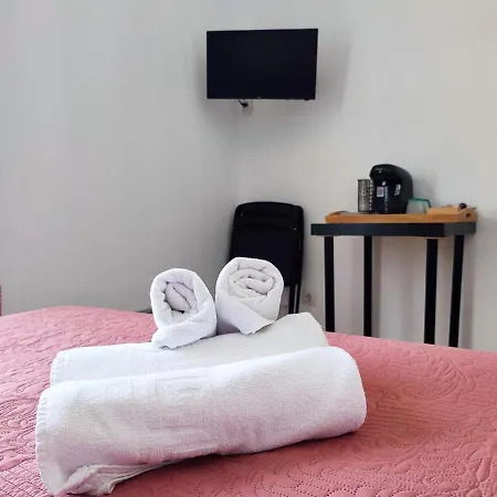 Flats Friends Plaza De La Reina Pensjonat Walencja