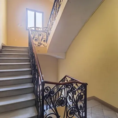 Daire 120 Sqm Loft-style Royal Marina *