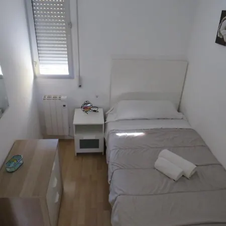 布哈迪拉公寓 * 瓦伦西亚