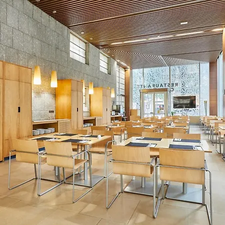 Silken Puerta 4* Valencie