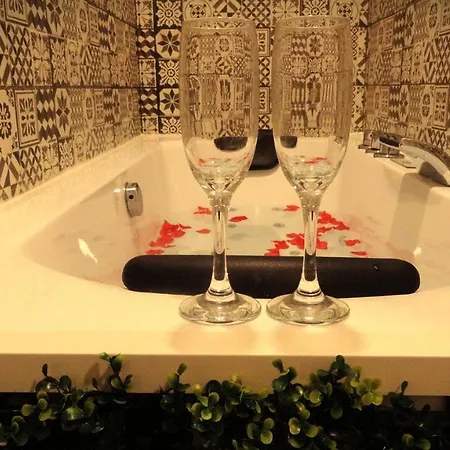 Cozy - Banera Hidromasaje Pensionat