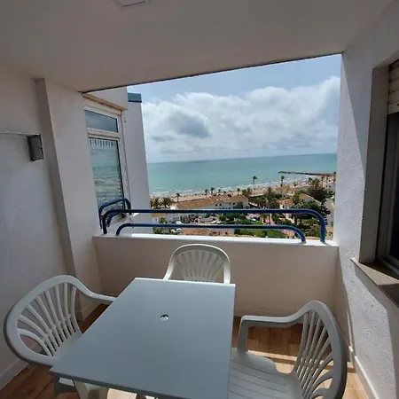 En Playa Puig Apartamento