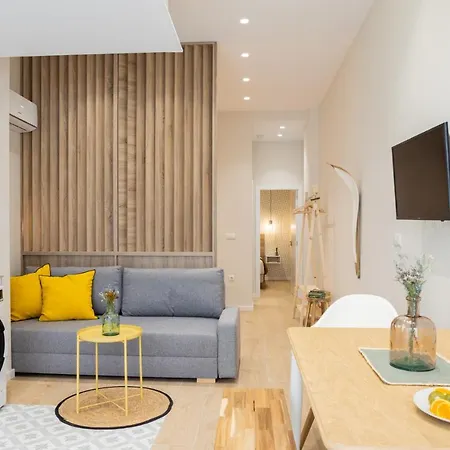 Florit Flats - The Maritim Serreria Suites