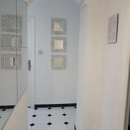 Alojamientovalencia-Barrio Ruzafa Appartement *