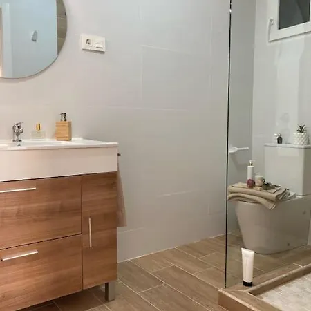 Coqueto De Playa Con Piscina Y Terraza *