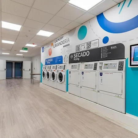 Apartamento Juvenil Colegio Mayor Galileo Galilei *