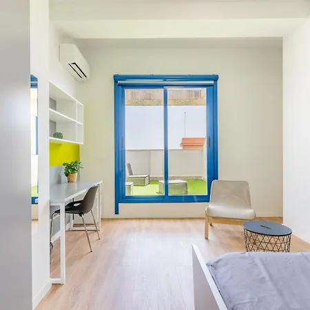 Apartament Juvenil Colegio Mayor Galileo Galilei *