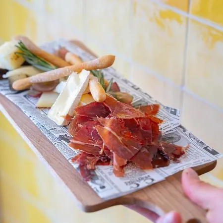 Mate Cosmo - Centre, Hotel 3*