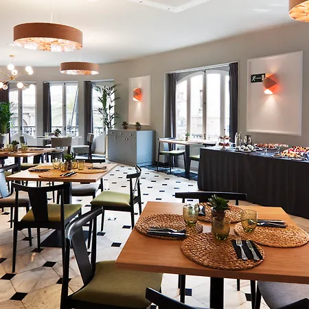 Hotel One Shot Reina Victoria 4*