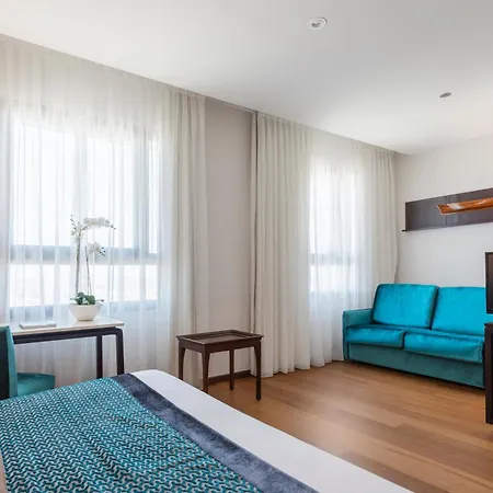 Hotel Eurostars Gran 4*