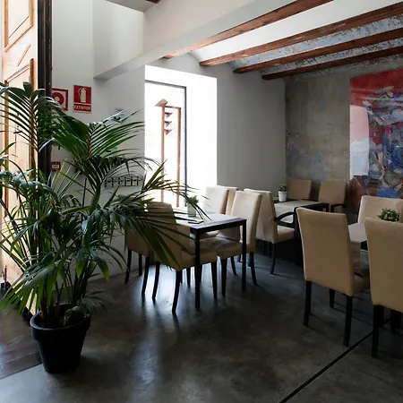 ゲストハウス Cosy Bolseria バレンシア